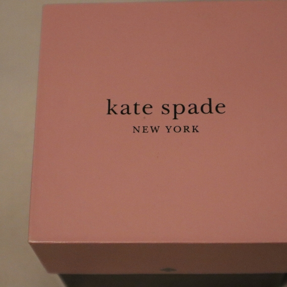 Kate Spade watch - Picture 7 of 8